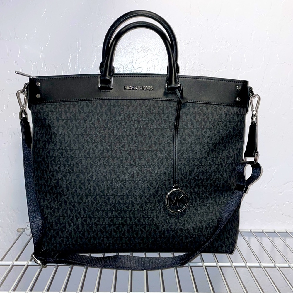 MK large tote travel bag